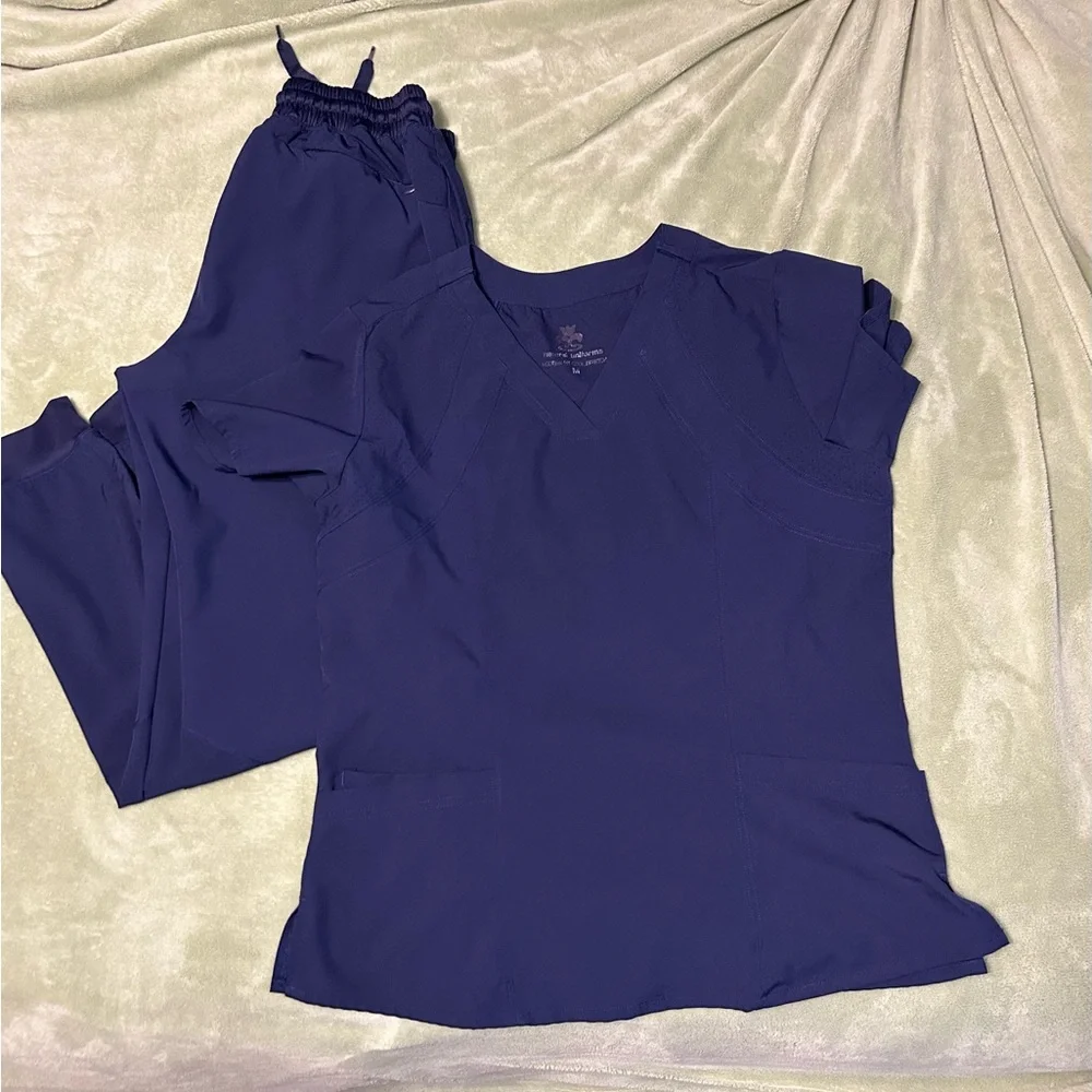 Natural Uniforms, Navy Blue Scrubs, Women’s size Medium - Picture 1 of 7